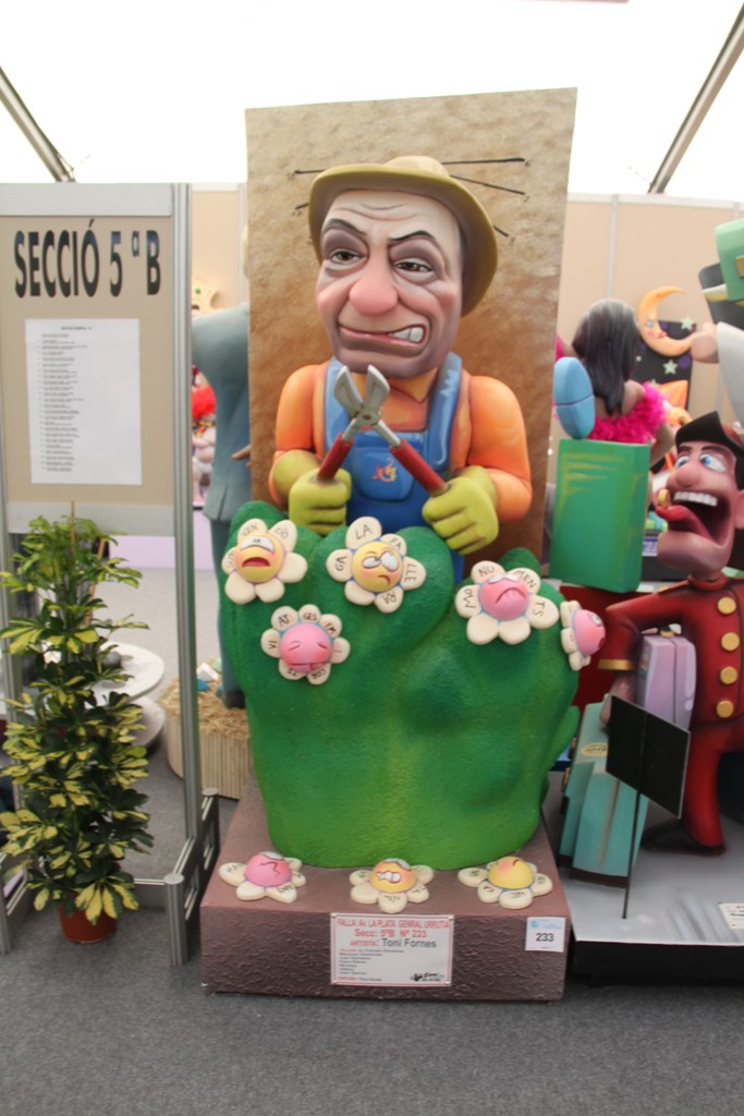 Totfalles: Av. de la Plata-General Urrutia